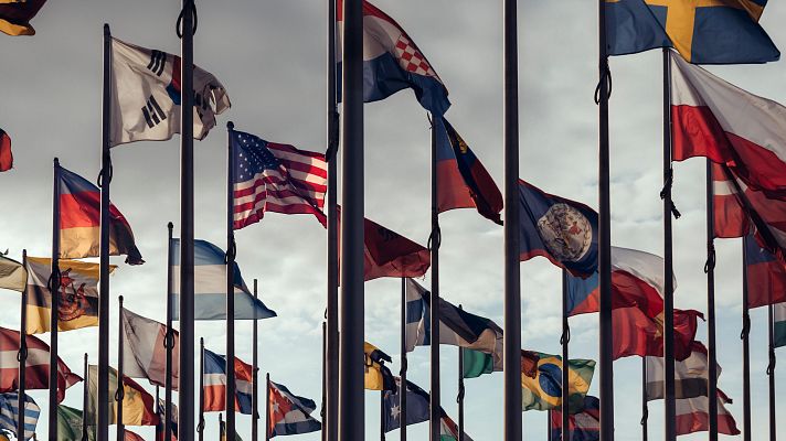 Telediario Fin de Semana - La democracia retrocede en el mundo por noveno año consecutivo