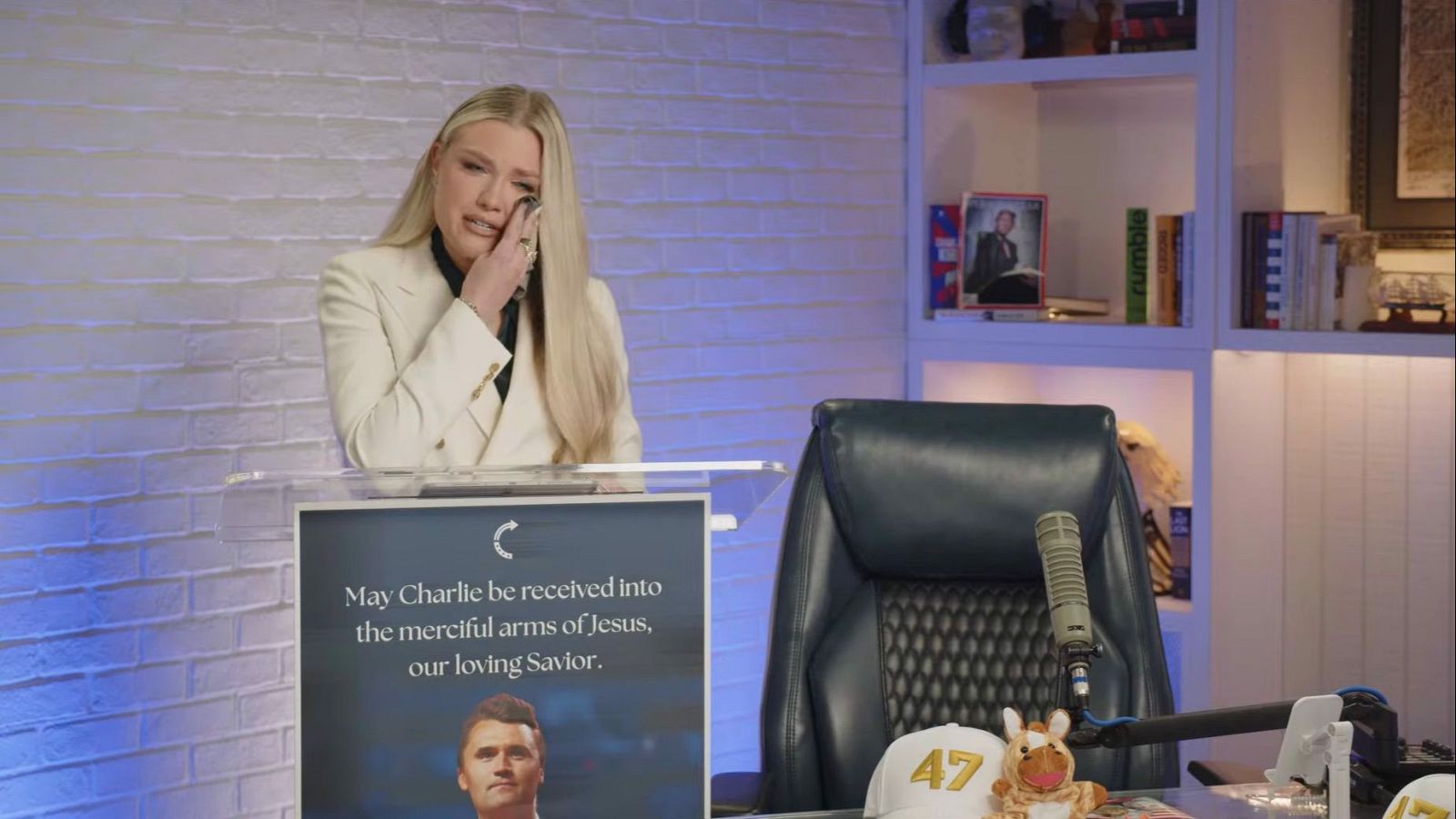 La viuda de Charlie Kirk promete continuar su legado | Ver