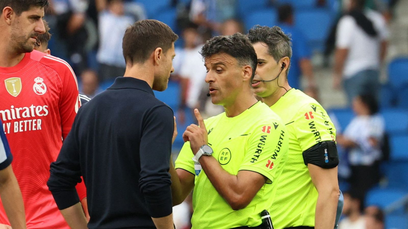 Xabi Alonso: "Lo de Huijsen es amarilla. Militao está muy cerca" - Fútbol | Ver