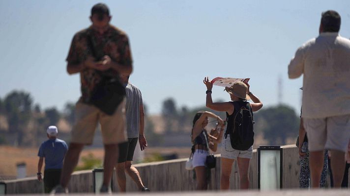 Telediario Matinal - Lluvias en Tarragona, Castellón y Galicia, calor en el sur y fuertes vientos en Canarias