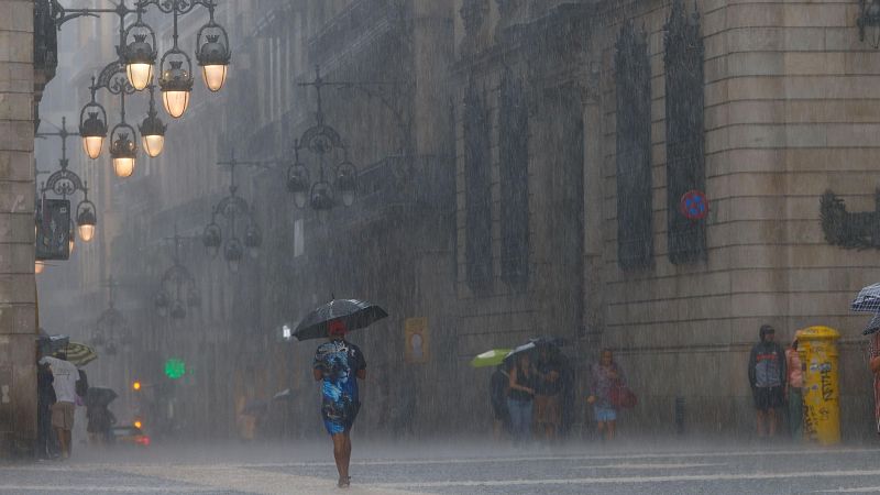 El paso de un frente atlántico dejará lluvias débiles en zonas del norte - Telediario Matinal | Ver