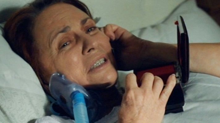 Gran Reserva - Raúl recibe 'la llamada' de Rosalía