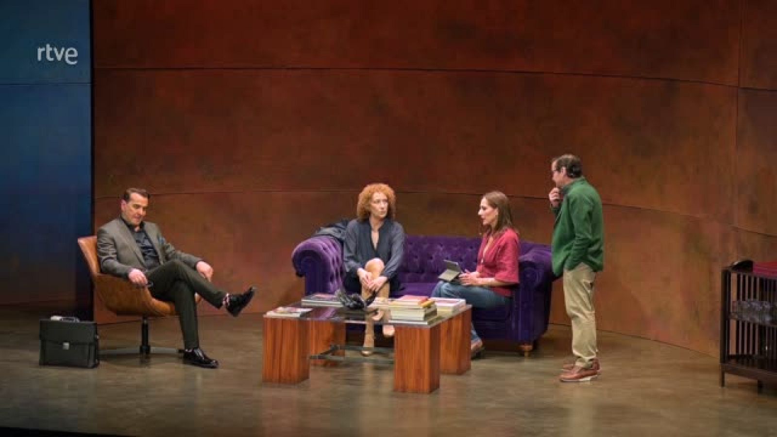 Un Dios salvaje - Atención obras | Ver