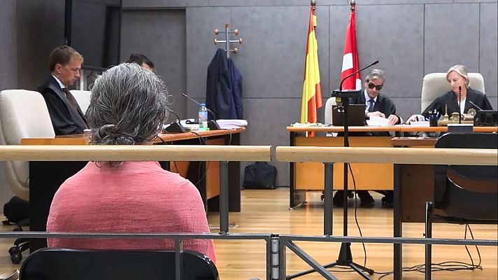 Telediario 1 - Comienza en Bilbao el juicio contra la enfermera acusada de simular que vacunaba