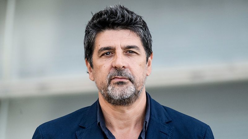 El director de cine, Cesc Gay, presenta su película: "Mi amiga Eva" - Telediario 1 | Ver