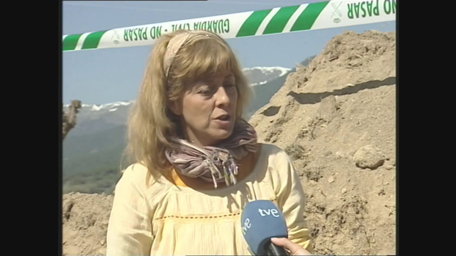 Exhumación de una fosa en el cementerio de Casavieja (Ávila) | Ver ahora