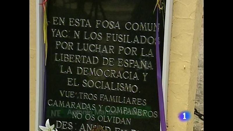 Fosa del cementerio de Villanueva de la Serena | Ver ahora