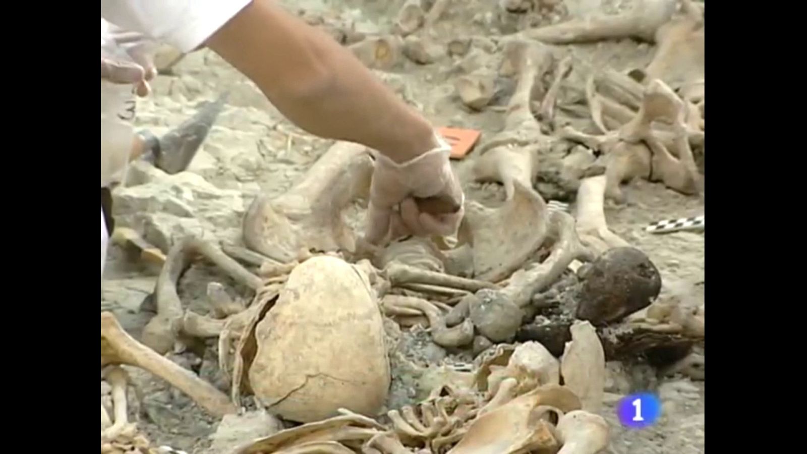 Ocho ferroviarios localizados en la fosa de Villamediana (Palencia) | Ver ahora