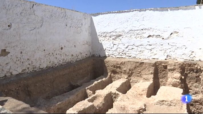 Noticias de Castilla-La Mancha - Exhumación de la fosa del cementerio de Almagro (Ciudad Real)