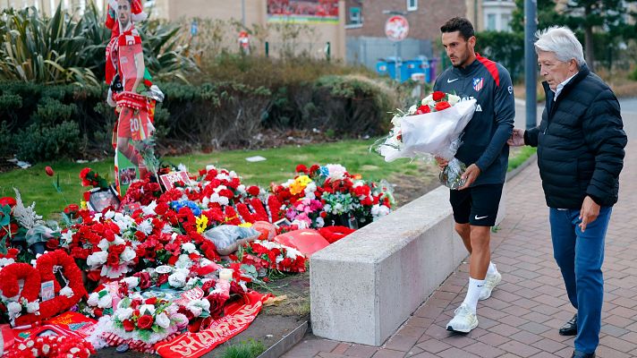 Los Deportes de La1 - El Atlético se une a los homenajes a Diogo Jota antes del partido ante el Liverpool
