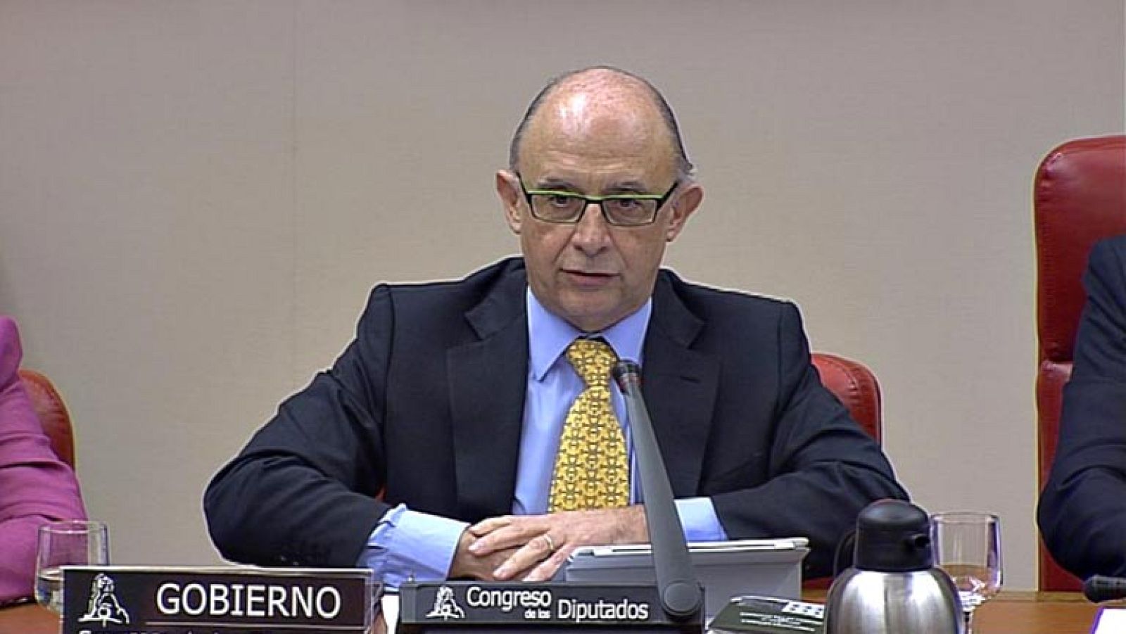 Montoro insiste en que la amnistía fiscal no evita las consecuencias de los delitos