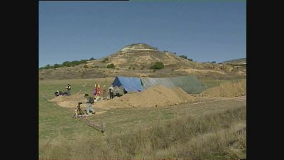 Exhumaci�n de la fosa de las mujeres o Fuentincho (Villamediana, Palencia) | Ver ahora