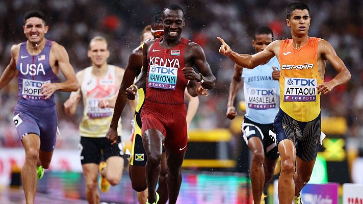 Mohamed Attaoui ensea msculo en el Mundial de Tokio para meterse en la final de 800