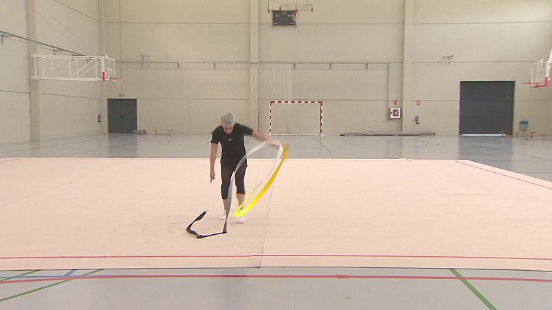 Ander Olcoz busca romper barreras en la gimnasia rítmica, el único deporte olímpico sin igualdad de género