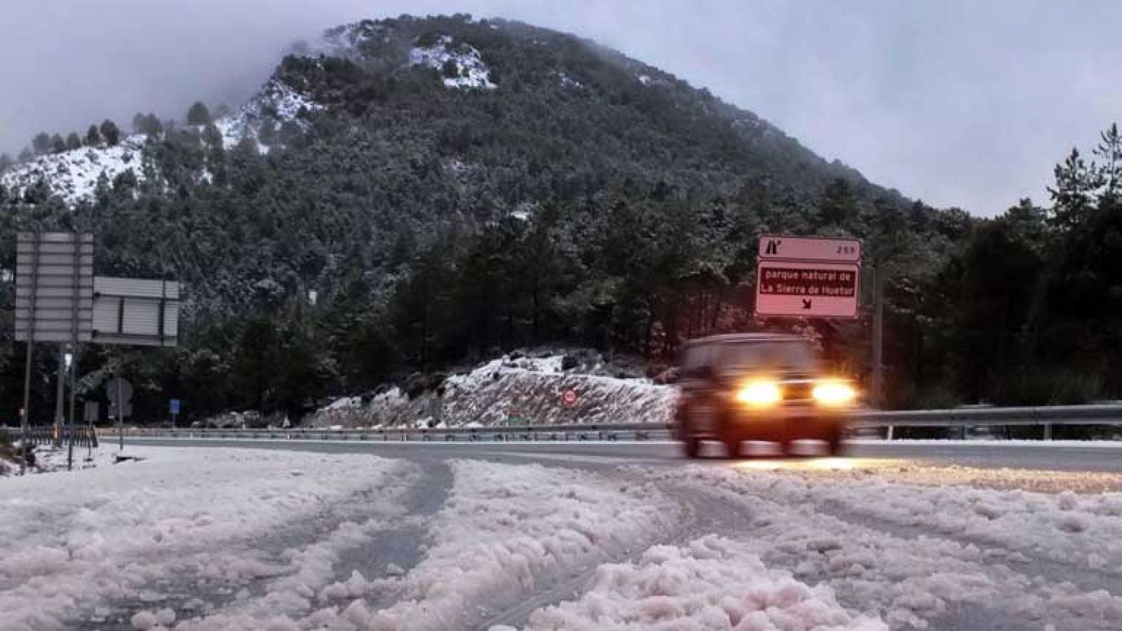 Cuarenta provincias en alerta amarilla o naranja por viento, fuerte oleaje o nieve