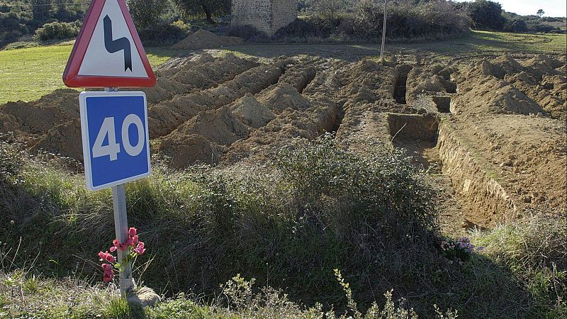 Exhumación de una fosa en paraje del campo de Blasico (Agüero, Huesca) | Ver ahora