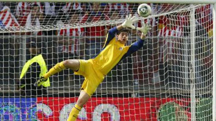 Telediario 1 - El 'Thibauting', una fiebre por imitar a Courtois que arrasa en la red