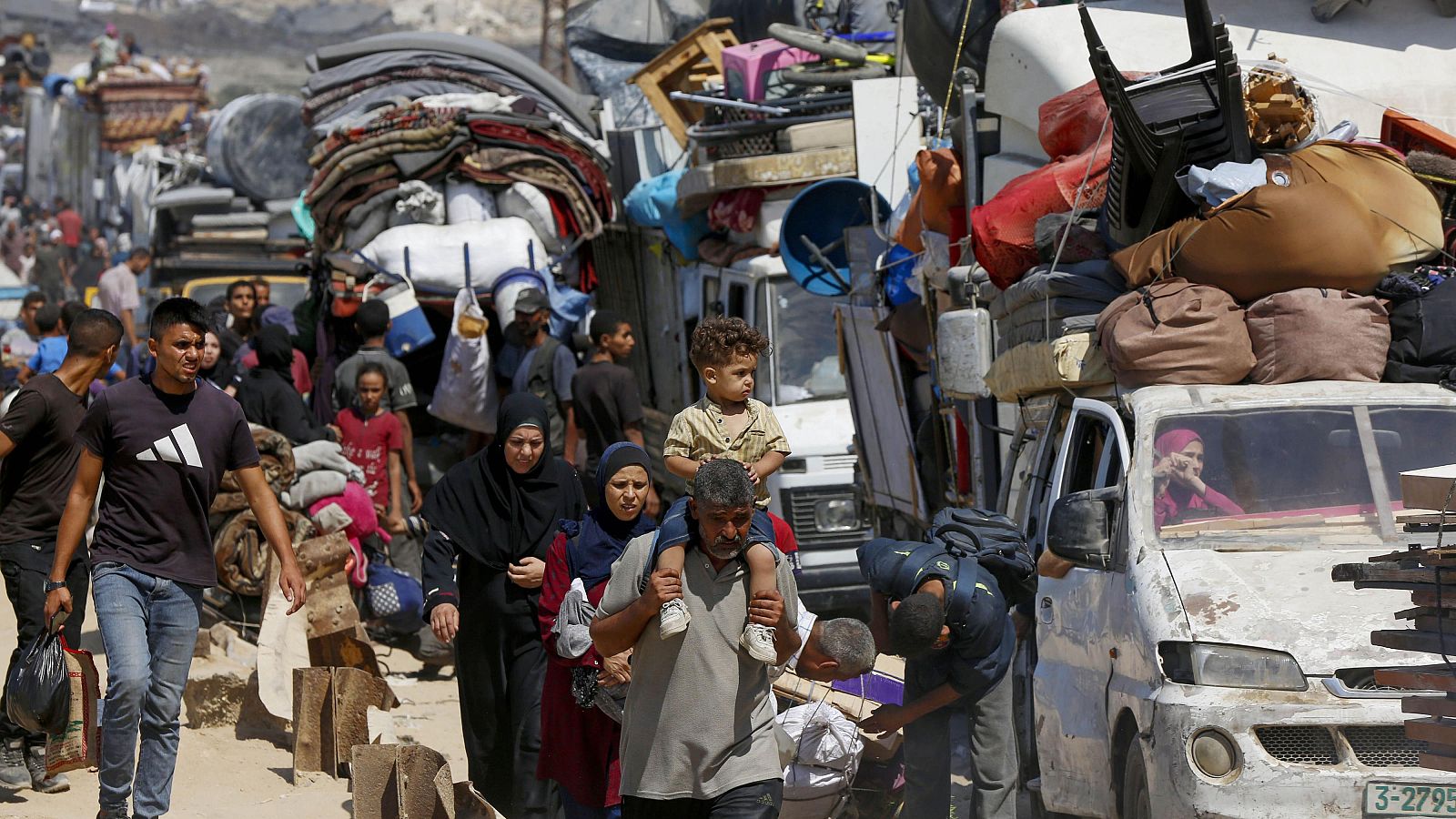 Israel estrecha el cerco sobre Ciudad de Gaza - Informativo 24h | Ver