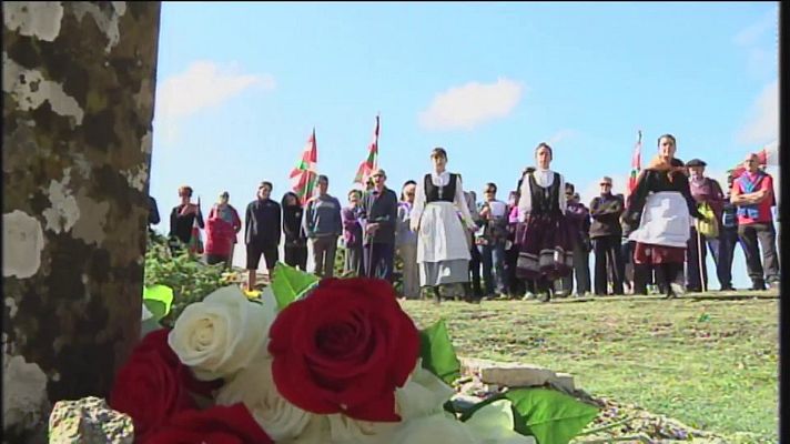 Modo Digital - Homenaje en la fosa de la sima del Raso (Olazti, Navarra)