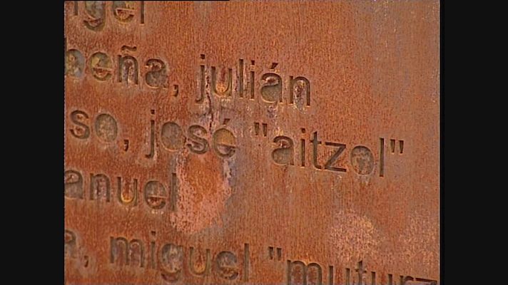 Modo Digital - Placa de homenaje en cementerio de Hernani (Gipuzkoa)