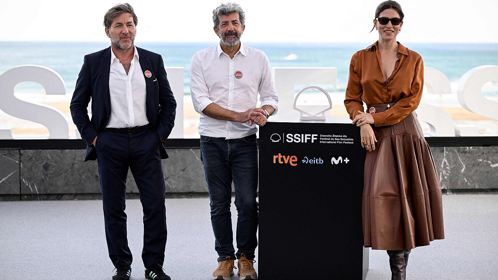 Alberto Rodríguez lleva a 'Los tigres' a la sección oficial de San Sebastián - Telediario Fin de Semana | Ver