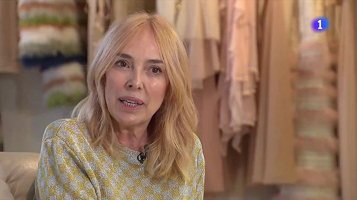 L'Informatiu - Nova col·lecció de Teresa Helbig amb regust local