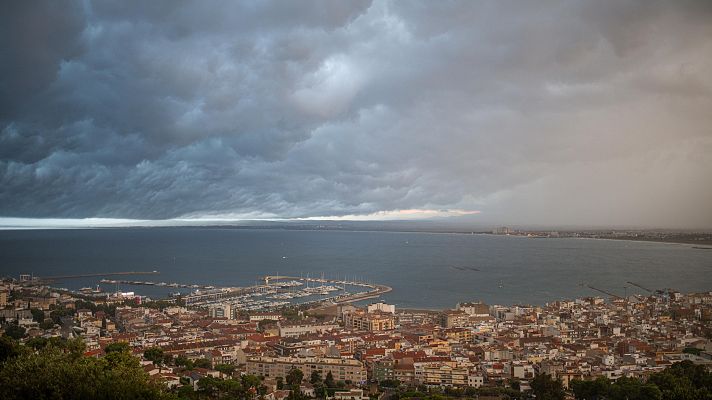 Fin de semana 24h - Las fuertes tormentas en Cataluña provocan varias incidencias ferroviarias