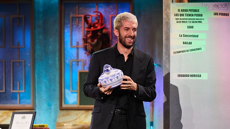 La Revuelta | Un regalo para Resines