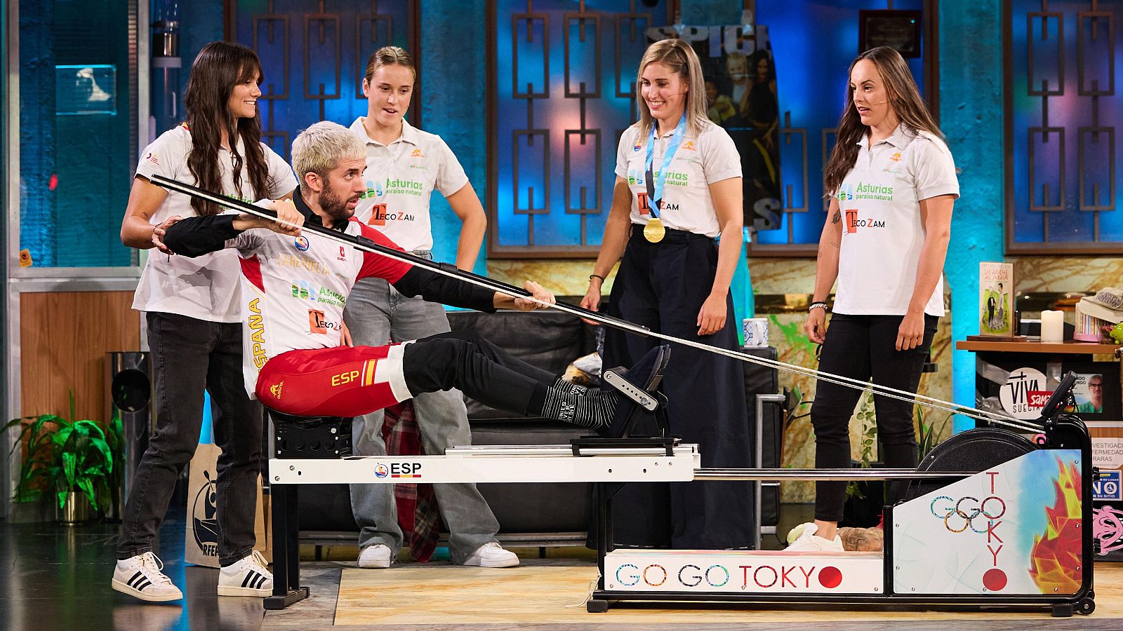 La Revuelta | Así ganó el mundial de sprint el K4 500 femenino - La Revuelta | Ver