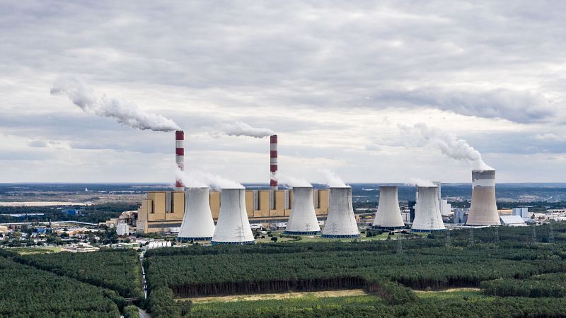 Solo 40 de los 200 países que firmaron el Acuerdo de París han presentado sus planes - Telediario 2 | Ver