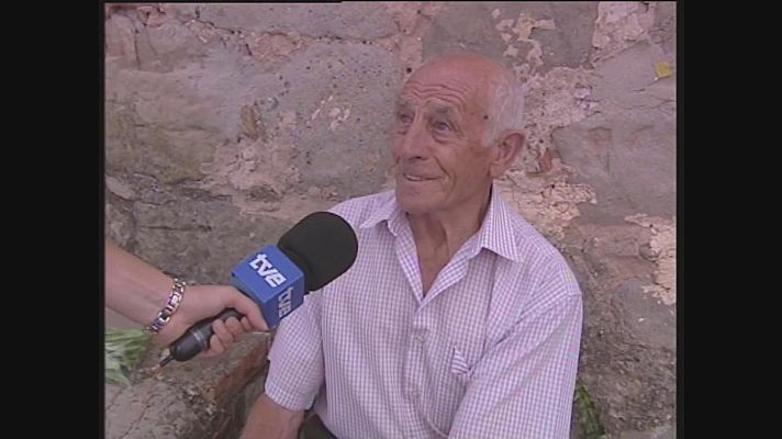 L'Informatiu - Exhumada la fosa de Puigvistós (Barcelona), la primera en Cataluña