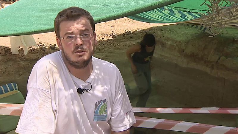 Exhumacin de la finca El Valle (Arroyo de San Servn, Badajoz) | Ver ahora