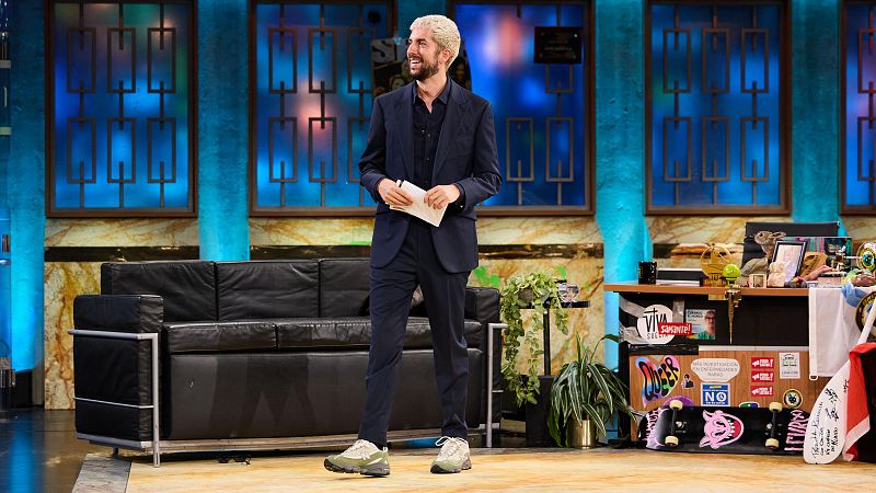 La Revuelta | Ya puedes ver el programa interpretado en lengua de signos - La Revuelta en lengua de signos | Ver