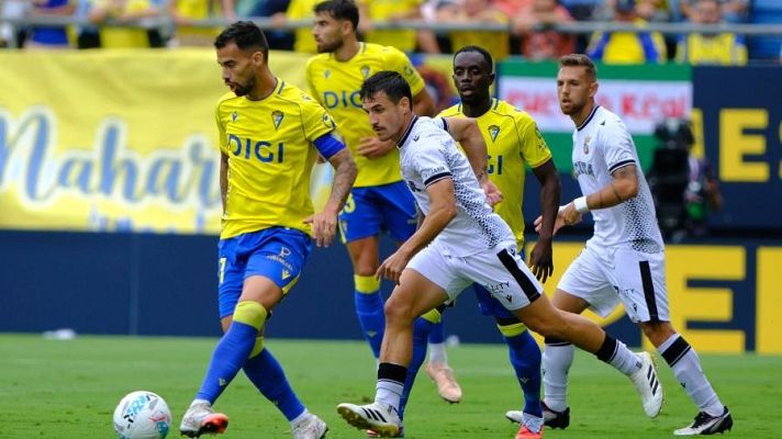 Resúmenes de LaLiga - Cádiz CF - AD Ceuta: resumen del partido de la 7ª jornada de Segunda