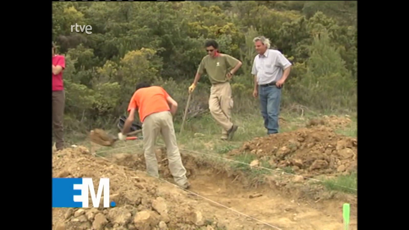 Exhumación en la partida de La Lobarda (Murillo de Gállego, Zaragoza) | Ver ahora