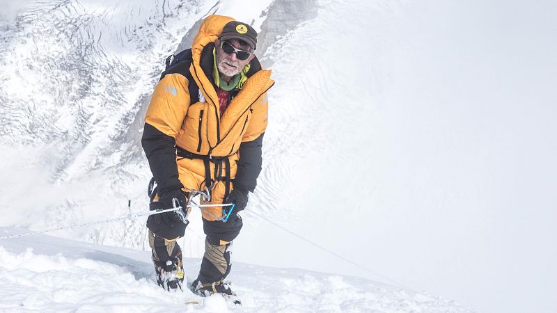 Carlos Soria corona con más de 86 años la cima del Manaslu - Diario 24 | Ver