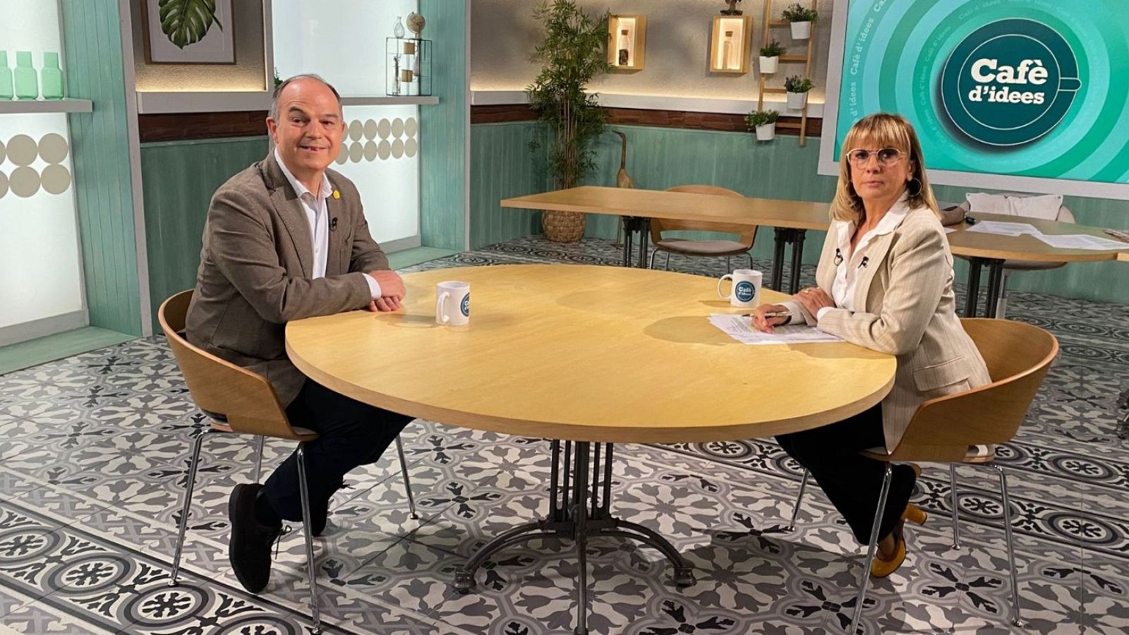 Junts acusa a Andalucía de "subvencionar el perro" con "dinero de los catalanes" - Informativo 24h | Ver