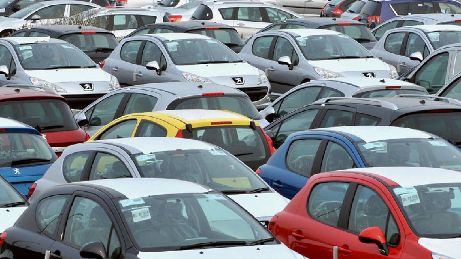 Los fabricantes de coches cuantifican el éxito del plan PIVE | Ver