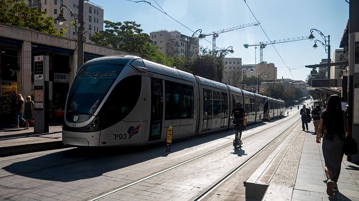 Telediario 2 - La ONU incluye a la ferroviaria CAF entre las empresas que "colaboran y se benefician de la ocupación ilegal" de Palestina