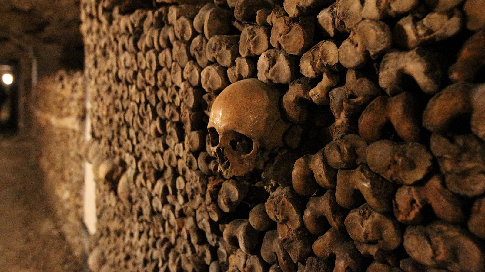 Las catacumbas de París cierran para su rehabilitación | Ver