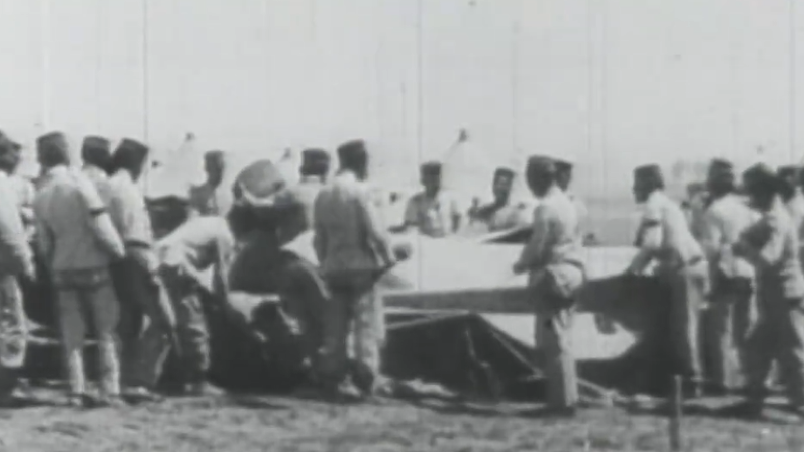 Se cumplen 100 años del desembarco de Alhucemas - La noche en 24h | Ver