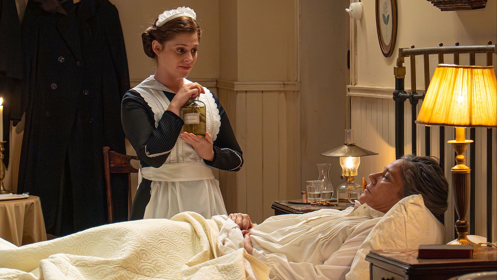 La Promesa - Los dolores de la señora Arcos son más fuertes - La promesa | Ver