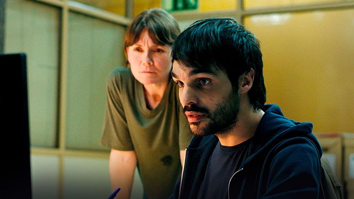 Bocas de Arena (Hondar Ahoak) - Episodio 1 - Salitre y gasoil