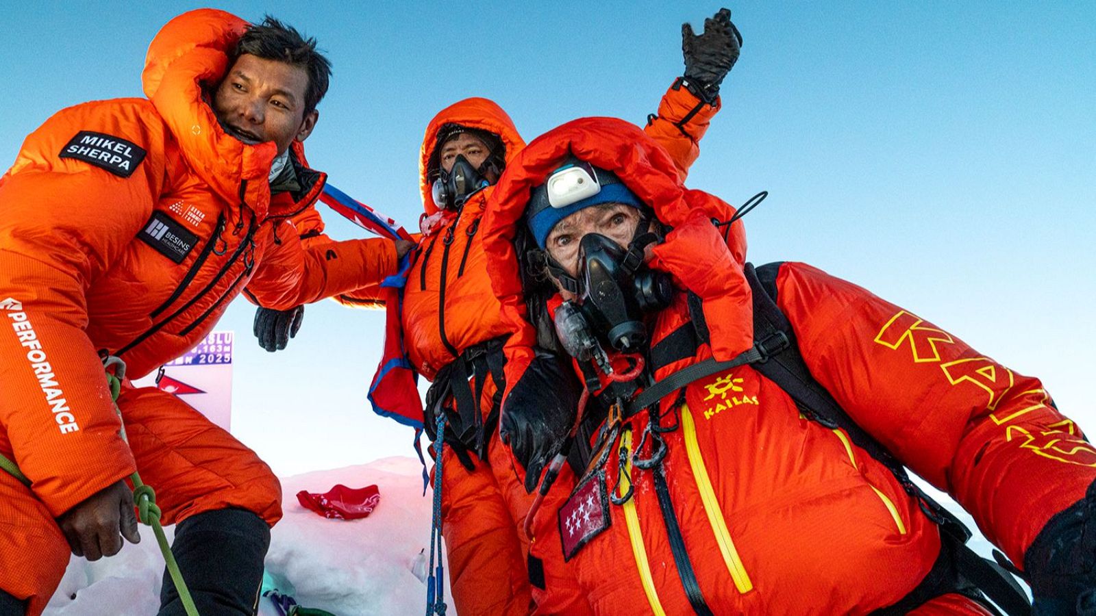 Carlos Soria, con 86 años en un 'ochomil'. Así hizo cima - Los Deportes de La1 | Ver