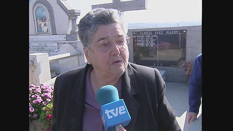 Entrega de restos a familiares de las fosas de Viguera (La Rioja) | Ver ahora