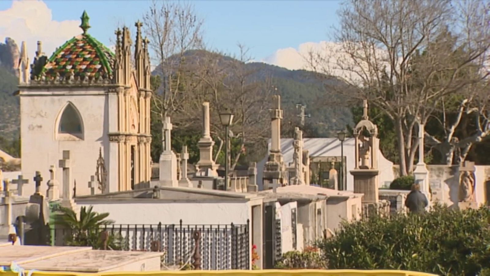 Segunda intervención en la fosa de Alaró (Mallorca) en busca de Pau Crespí | Ver ahora