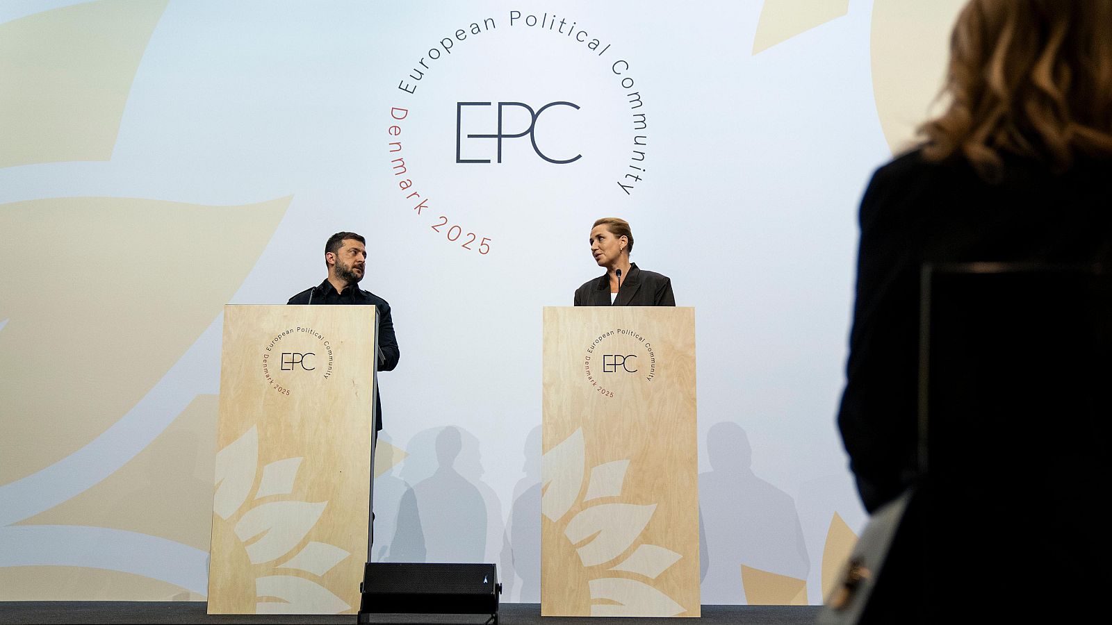 La UE acuerda crear un nuevo programa de defensa contra drones - La tarde en 24h | Ver