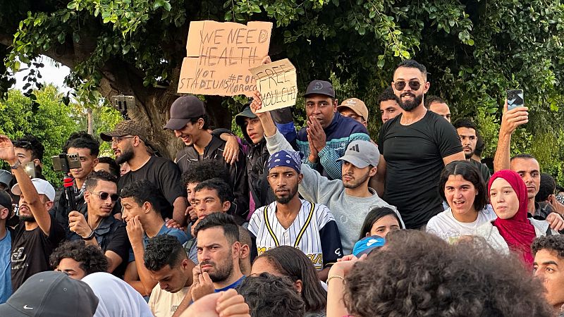 Los jóvenes de Marruecos protagonizan una jornada de protestas pacíficas tras una noche de disturbios