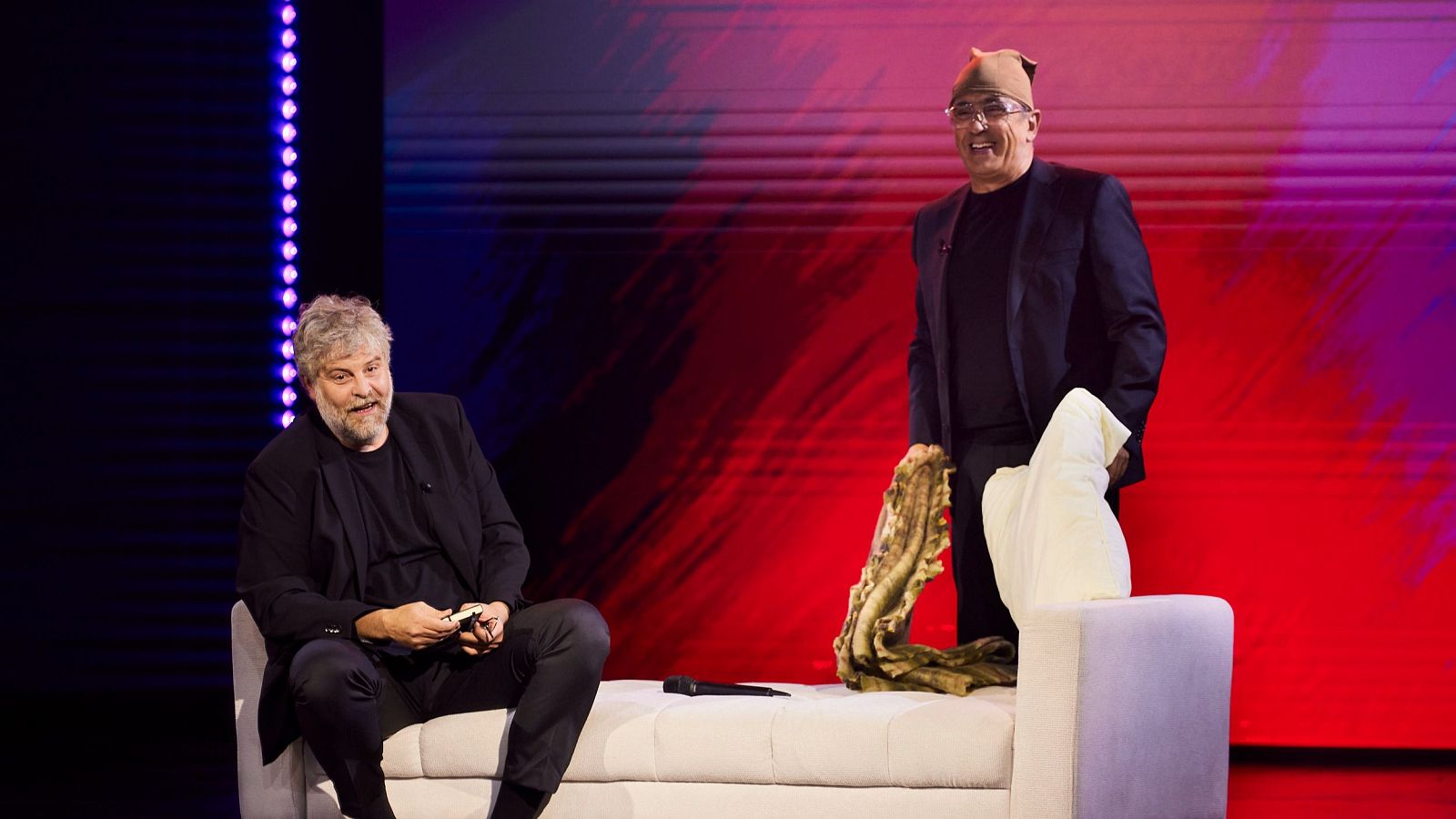 Raúl Cimas, un anuncio y a dormir - Futuro Imperfecto | Ver