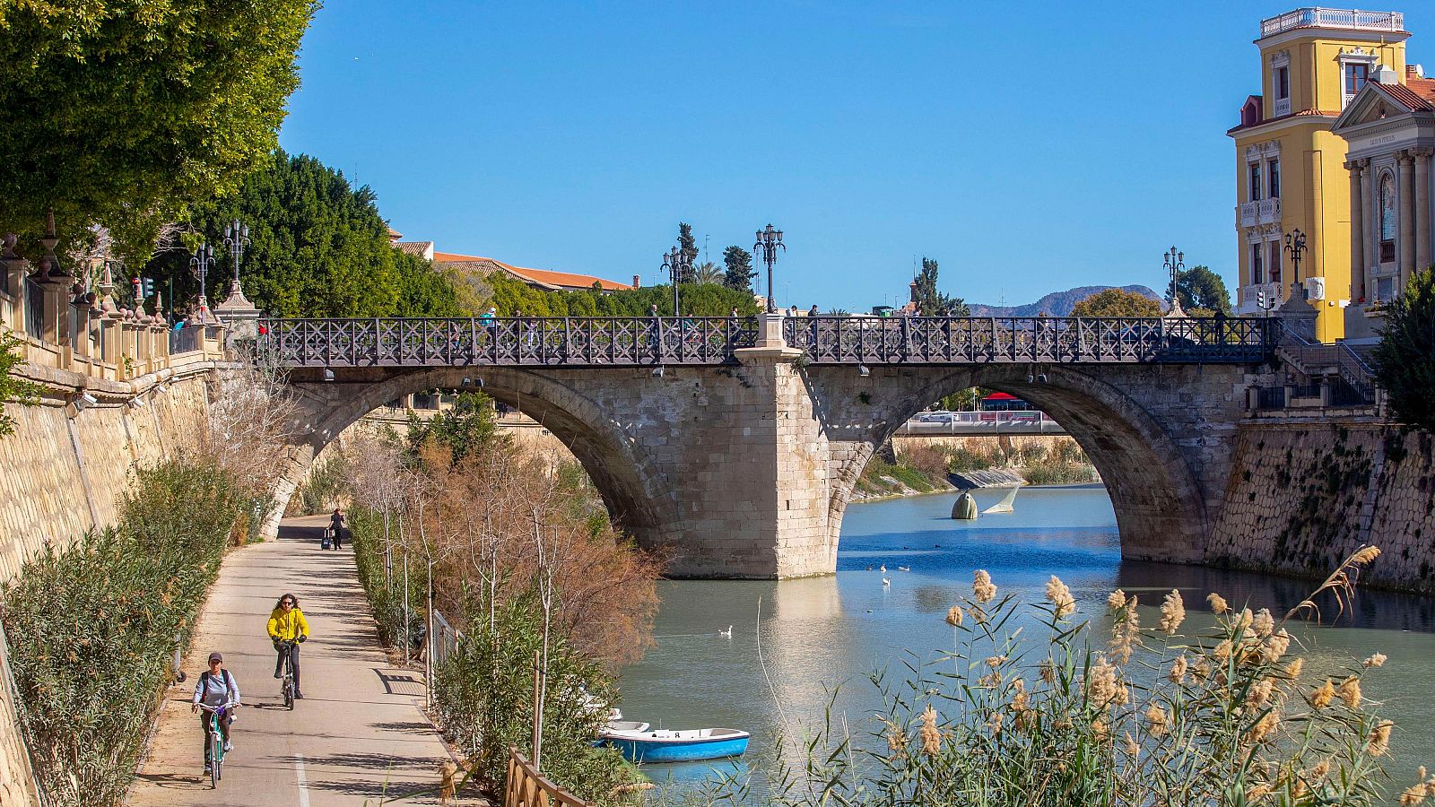 Tiempo estable este viernes con poca probabilidad de lluvia | Ver
